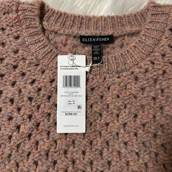 Eileen Fisher. Peruvian Alpaca Crew Neck Long Sleeve Sweater - Picture 9 of 9